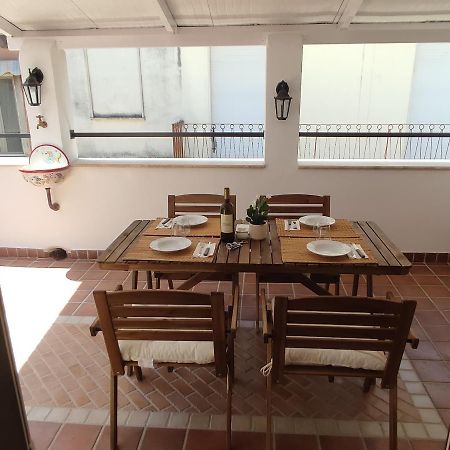 L'Oliva Contesa - La Blu Appartement Gaeta Buitenkant foto
