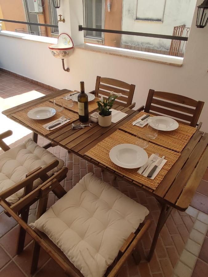 L'Oliva Contesa - La Blu Appartement Gaeta Buitenkant foto